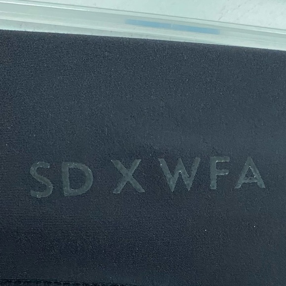 Sarah’s Day x White Fox Active Leggings Womens Size Small SD X WFA Tights Black - Picture 7 of 13